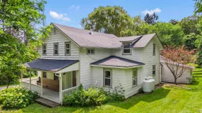 Chic Hudson Farmhouse w/ Fireplace & Porch - Image 2