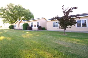 Spacious Escape Country Gem Mile FromTown & PacMan - Image 3
