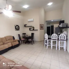 Apartment 25 Balboa (balcony + pool) - Image 4