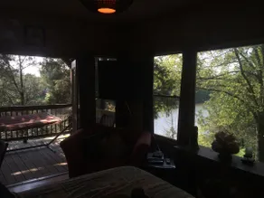 Beautiful River Retreat Studio Apt - Image 3