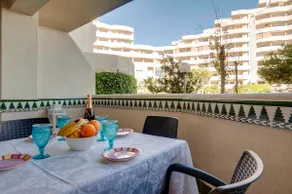 Benalbeach Ocean Front Apartment 1BDR NEW! - Image 3