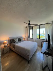 Amazing ocean front. 418 - Image 4