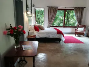 Olivia's Secret Cottage - Image 2
