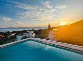 Casa Cuba - Spectacular Lake and Mountain View - Image 2