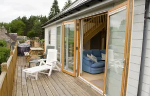 Blackthorn luxury chalet with a view - Image 3