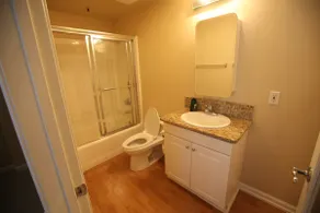 1 BD Downtown Anaheim near Disney - Image 4