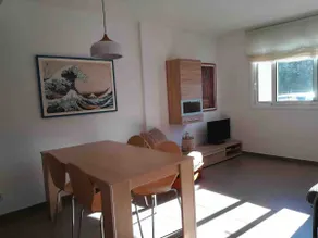 New apartment, large patio, air conditioning and beach 5m away - Image 3