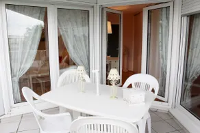 luxury residence apartment - Image 2