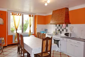 Spacious country house 30 minutes from Puy du Fou - Image 4