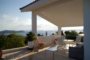 Villa with sea view, grand terrace - Image 3