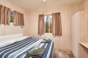 Family Cabin - Image 2