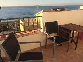 Relaxing and authentic stay by the sea. - Image 3