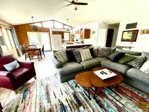The River House - Image 4