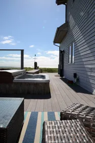 Beach Front Retreat with Amazing Ocean Views - Image 5