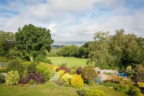 Large apartment. Super kingsize bed. Amazing view. - Image 4