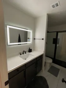 4 Bedroom Traveler's Hideaway - Image 2
