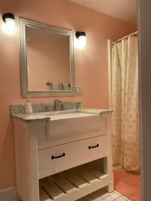 Charming Barnstable Village Suite Close To Beach - Image 3