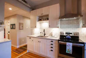Historic 1,200 SF Loft. Best spot in Prescott! - Image 3