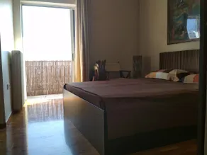 George's Apartment - Image 4