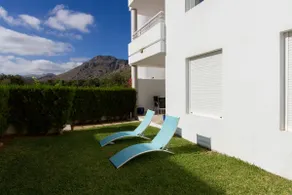 First floor apartment in Bellresguard complex - Image 2
