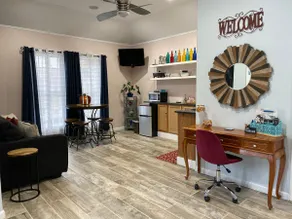 Hidden Haven - comfy, cozy, & close to Nashville - Image 4