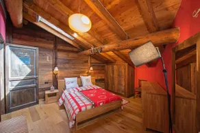 Charming cozy cabin with amazing view - Image 3