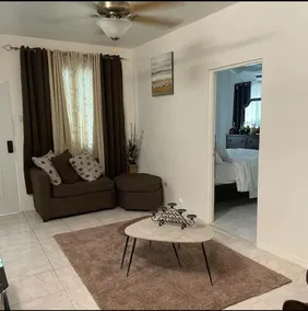 Home away from home - Image 4