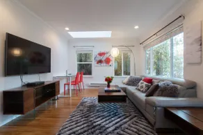 La vie moderne à Palo Alto, à un pâté de maisons de Stanford - Image 5