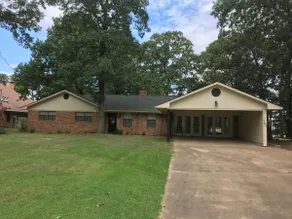 Lakehouse Getaway! - Image 2