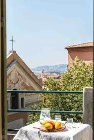 Romantic Bird’s Nest On The Slopes of Old Town - Image 4