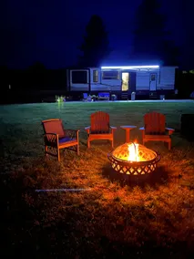 Luxury Camper Suite on 12 Beautiful Acres - Image 3