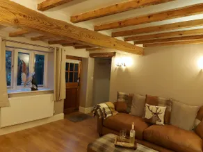 Woodys Retreat Cosy One Bed Cottage - Image 5