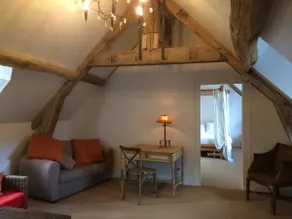 Apartment in a former convent near Orléans - Image 4