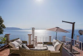 Villa Fuenti Bay Amalfi Coast Jacuzzi Chef Tour - Image 5