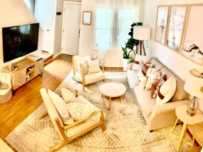 Boho Beach Bungalow — Prime Location! - Image 3