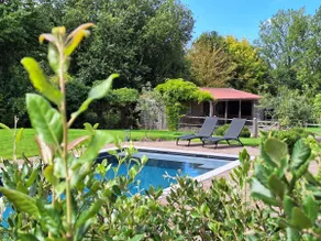 Cozy cottage with swimming pool and sauna - Image 2
