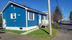 Country House - Image 2