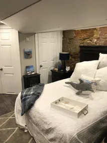 Beautiful private space in a 115 yr old home - Image 2