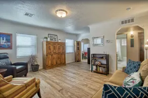 Adorable 2 BR Home in the heart of Las Cruces - Image 4