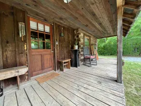 Brown Door Cabin - Image 5