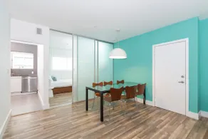 2 Bedroom Luxury Suite near Lincoln Road Mall - Image 3