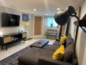 Homey in Hermosa - Image 1