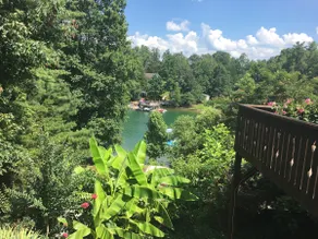 Lake James Retreat: Large Private Lakefront Home - Image 5