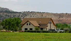 Sunrise Loft - Beautiful Upst Apt by Bryce Canyon - Image 1