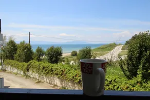 Kariani Beach Apartment - Image 4