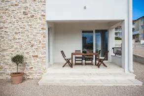 One Bedroom Suite with Terrace - Image 3