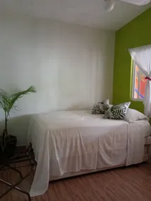 Hecany House - Image 4