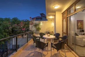 Mandarin Hill Residence - Image 4