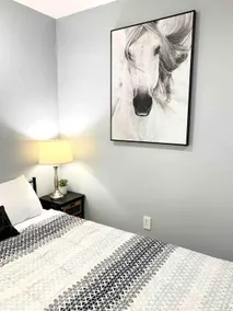 Guesthouse near Disney, Walmart w/ private parking - Image 4