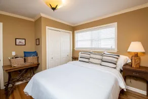 Cozy Getaway with a View! - Image 3